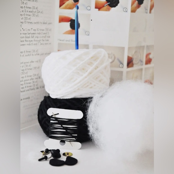 Panda Crochet Kit - Picture 4 of 9